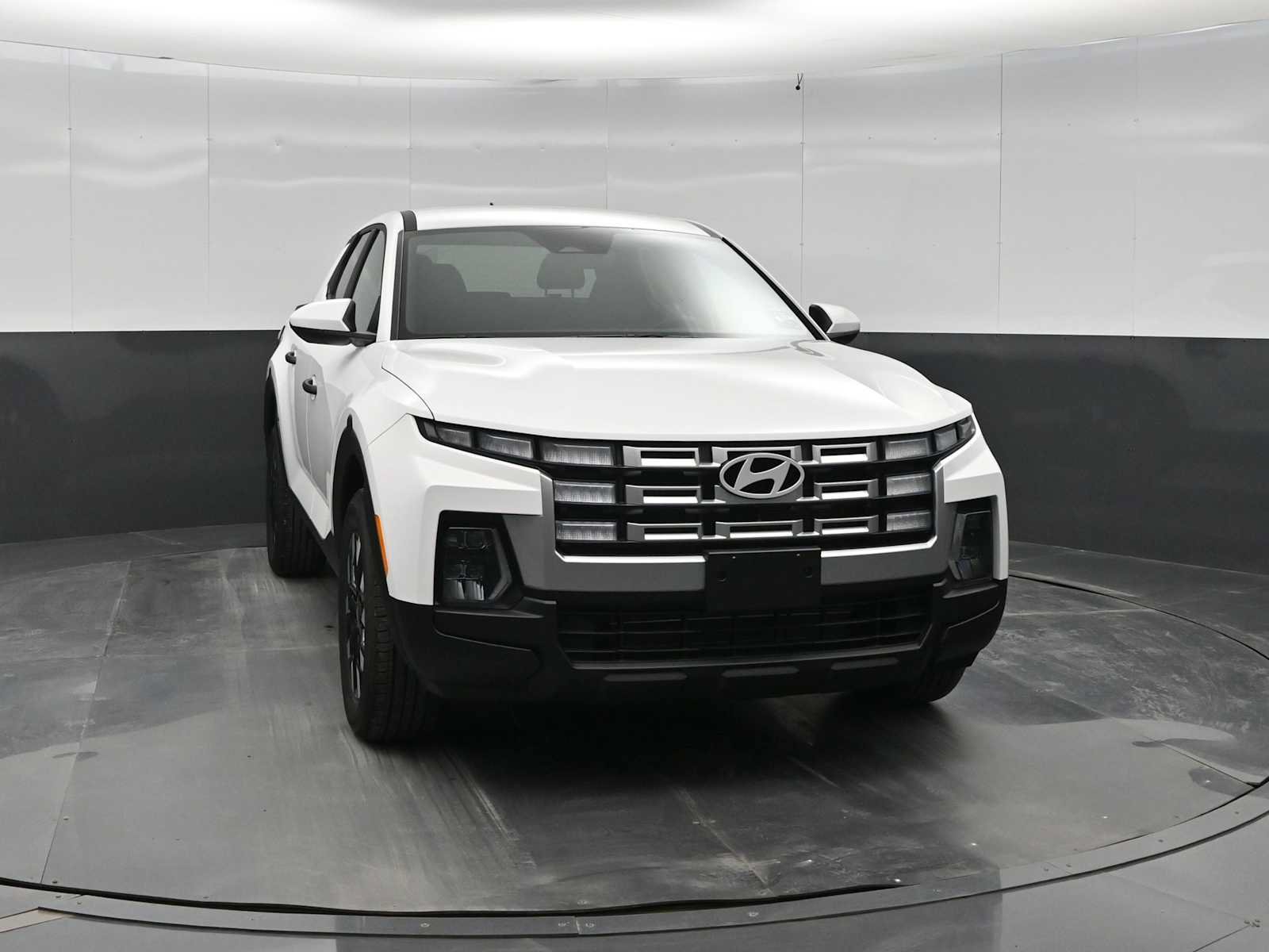 New 2026 Hyundai Santa Cruz SE FWD video 2