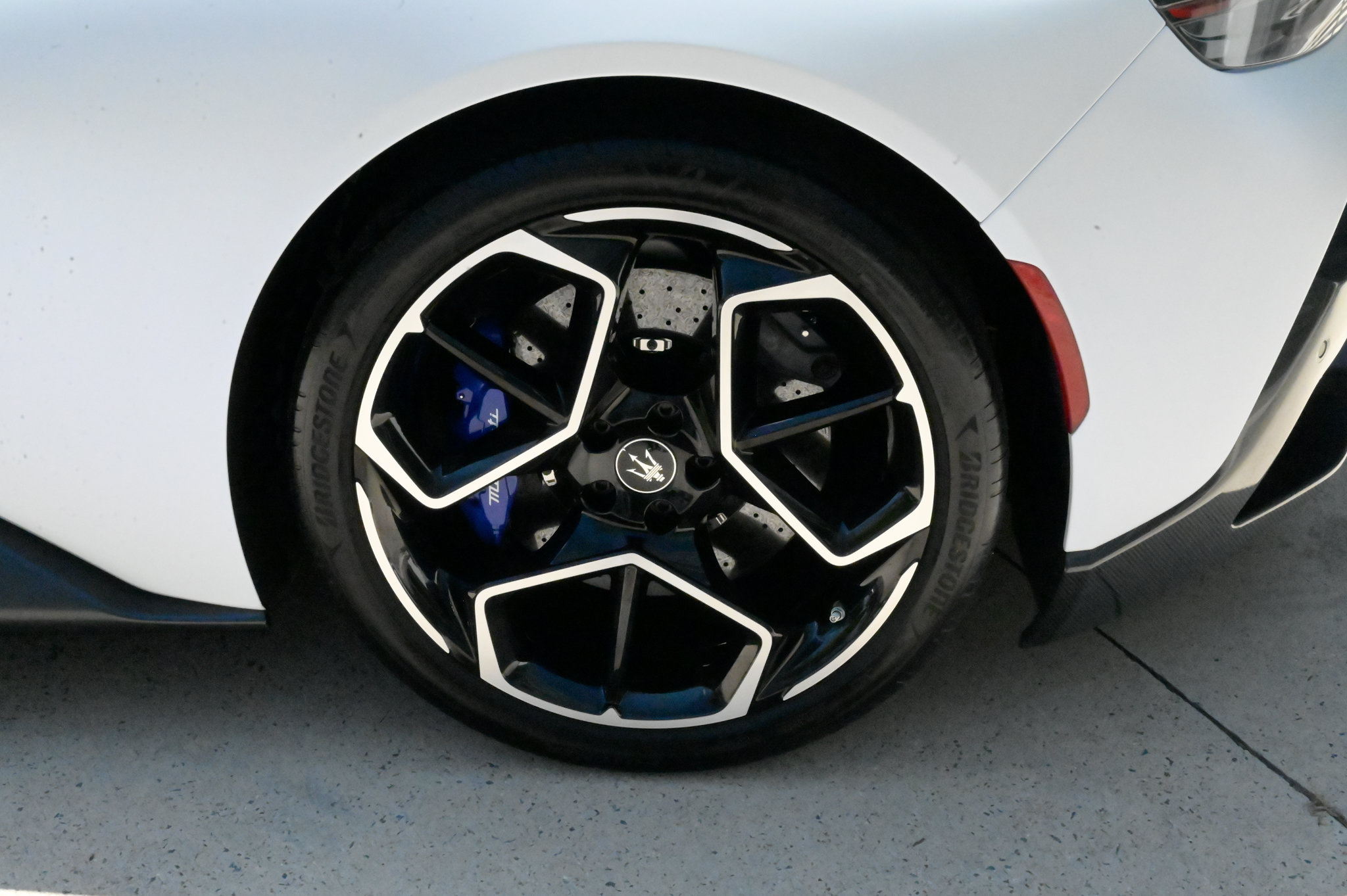 Used 2022 Maserati MC20 Coupe RWD image 9