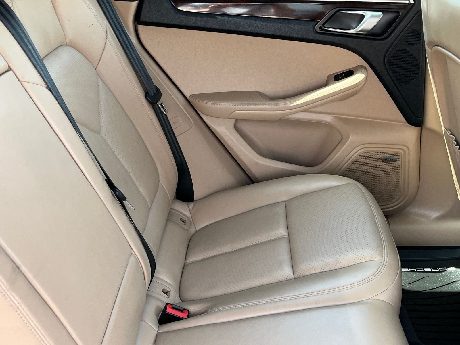 Used 2019 Porsche Macan AWD/4WD image 11