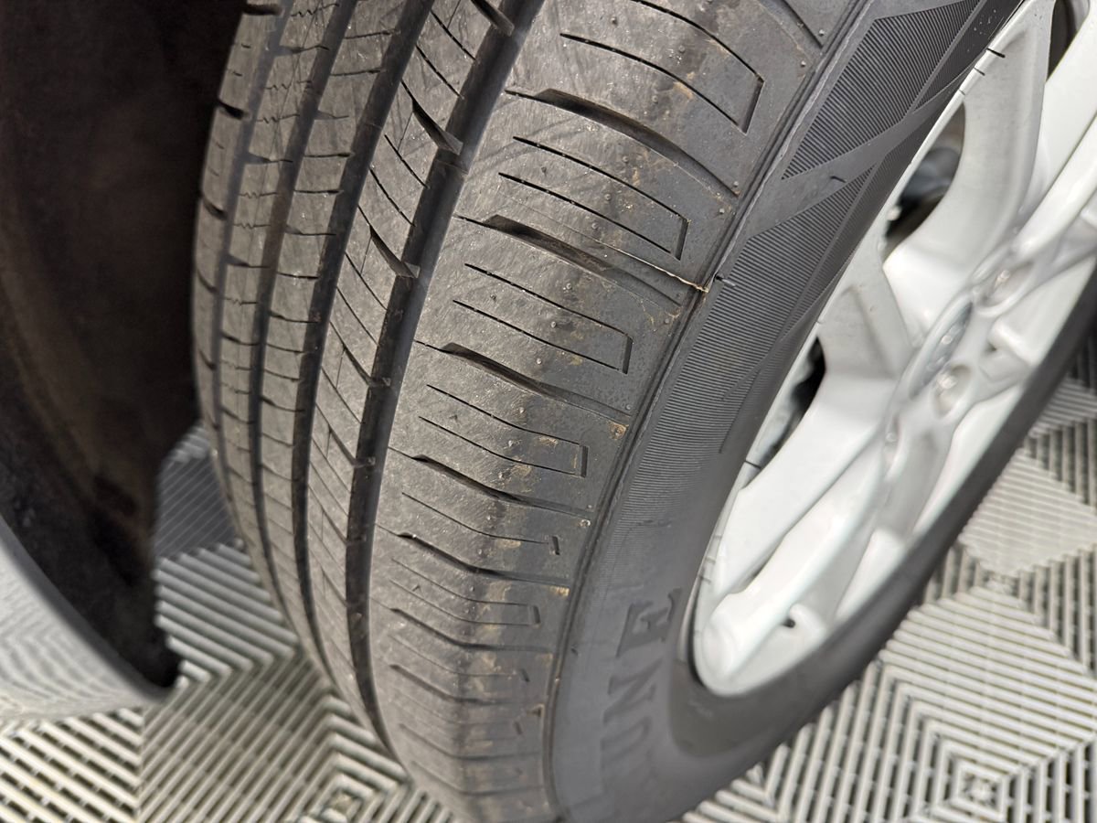 Used 2022 Chrysler Pacifica Touring-L image 31
