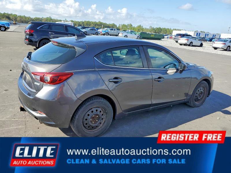 Used 2018 MAZDA MAZDA3 Grand Touring image 6