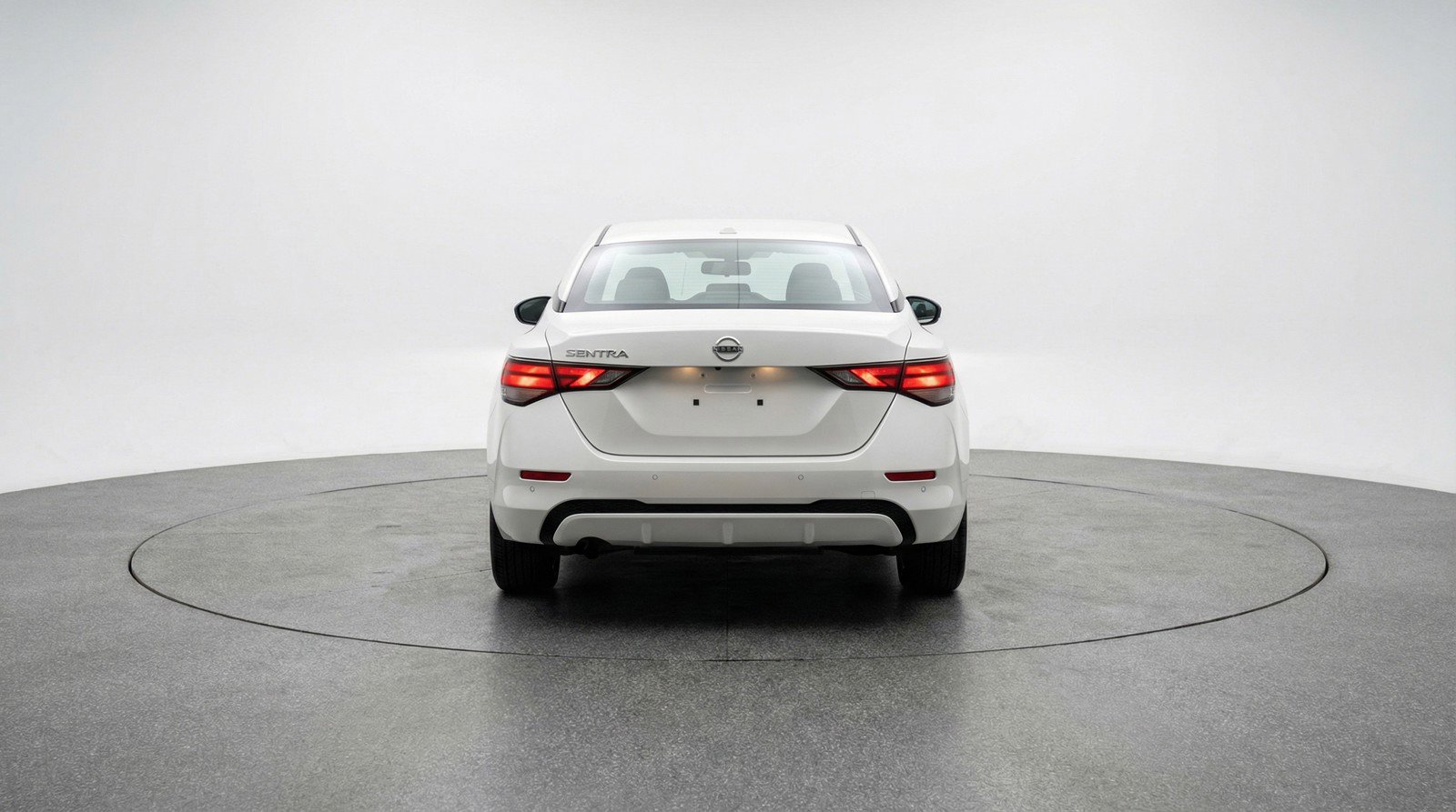 Used 2025 Nissan Sentra SV image 7