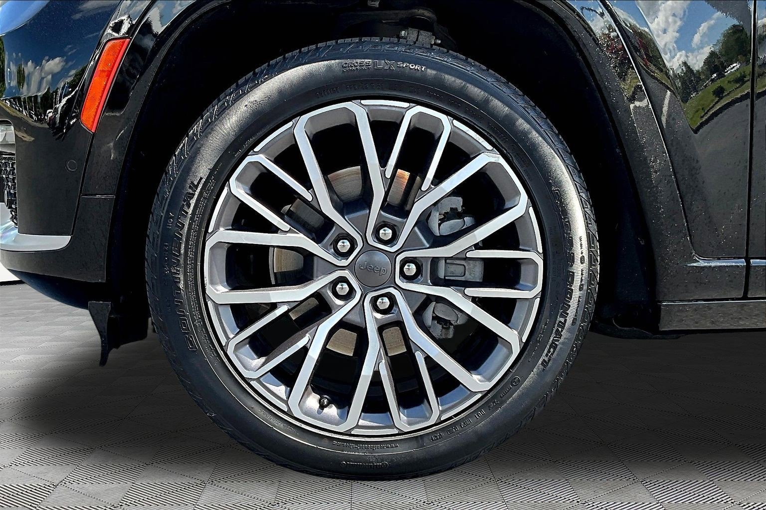 Used 2021 Jeep Grand Cherokee L Summit AWD/4WD image 35