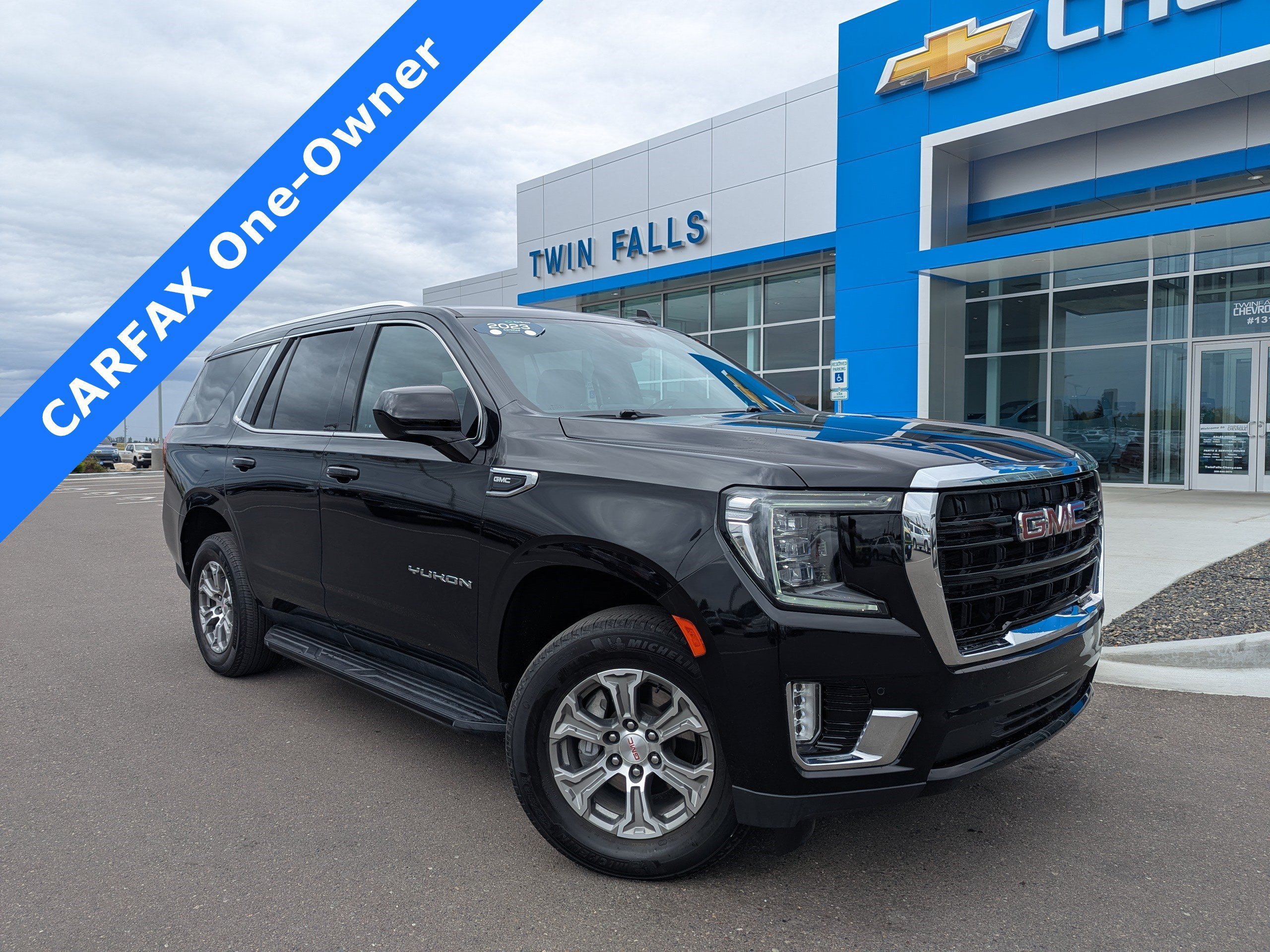 Certified 2023 GMC Yukon SLE w/ Gmc Pro Safety Plus Package AWD/4WD image 1