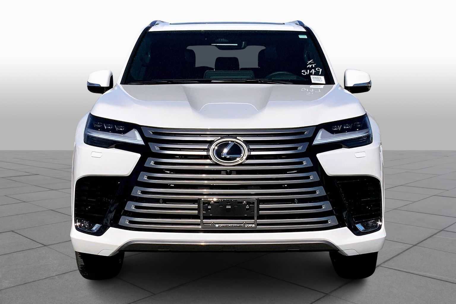 New 2025 Lexus LX 600 4WD w/ Luxury Package image 3