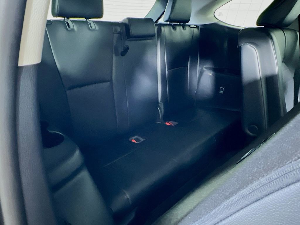 Certified 2020 Toyota Highlander XLE AWD/4WD image 25