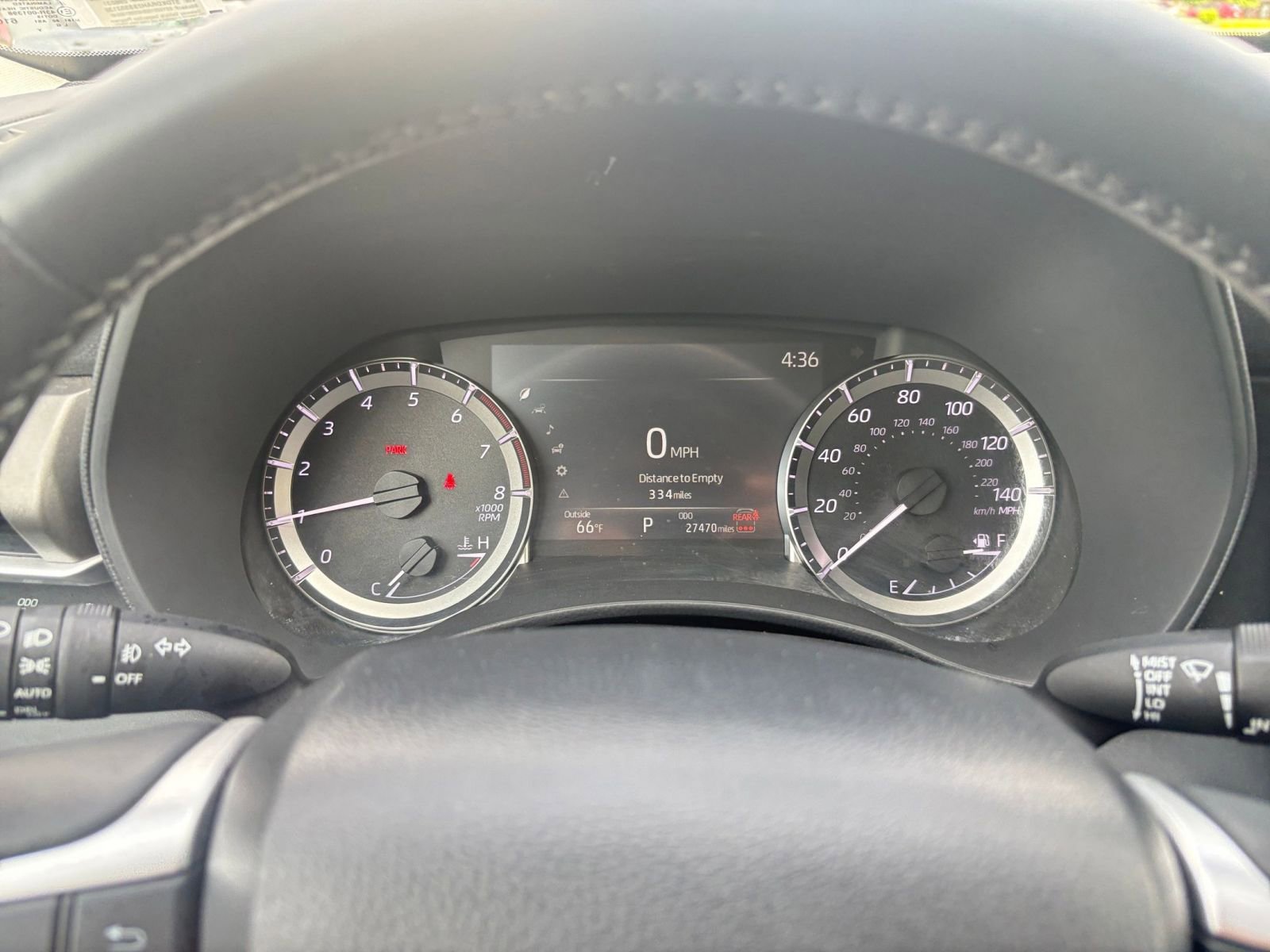 Used 2025 Toyota Highlander LE FWD image 42