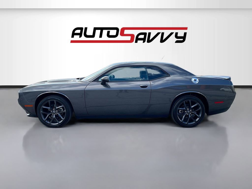 Used 2023 Dodge Challenger SXT w/ Blacktop Package image 4