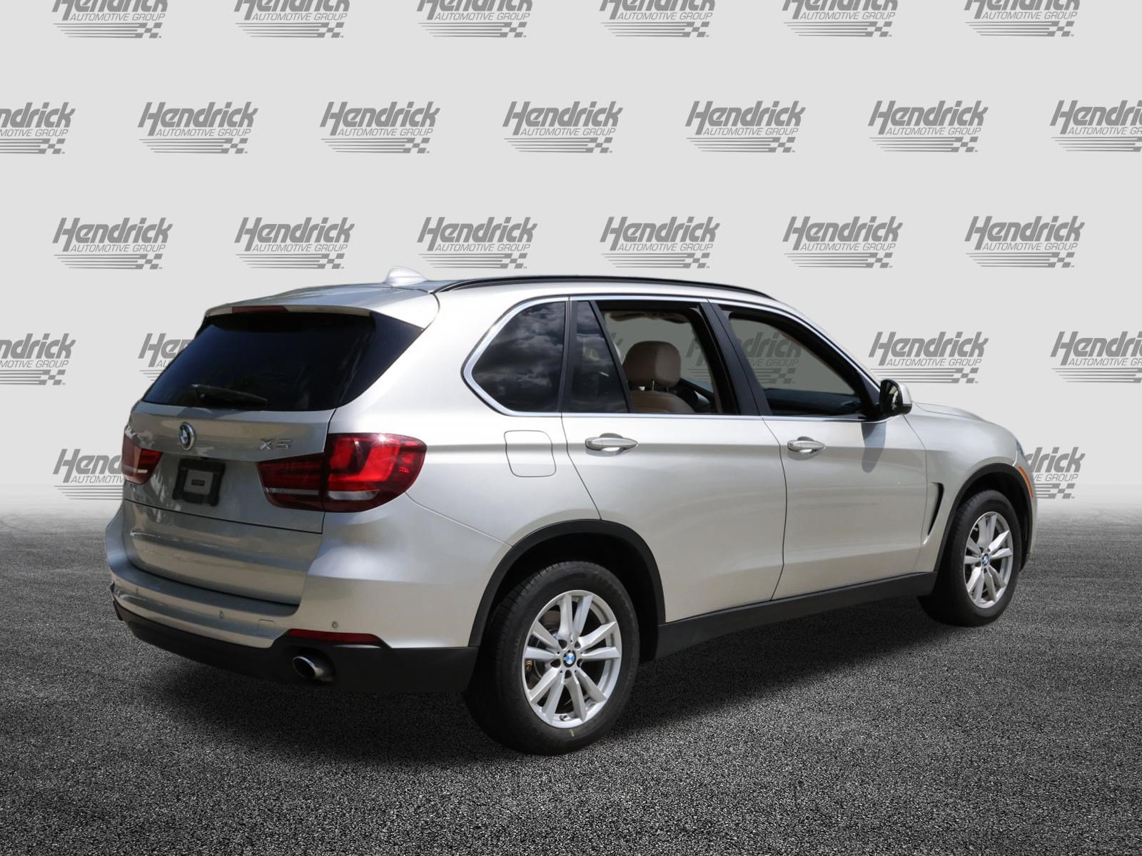 Used 2015 BMW X5 xDrive35i AWD/4WD image 9