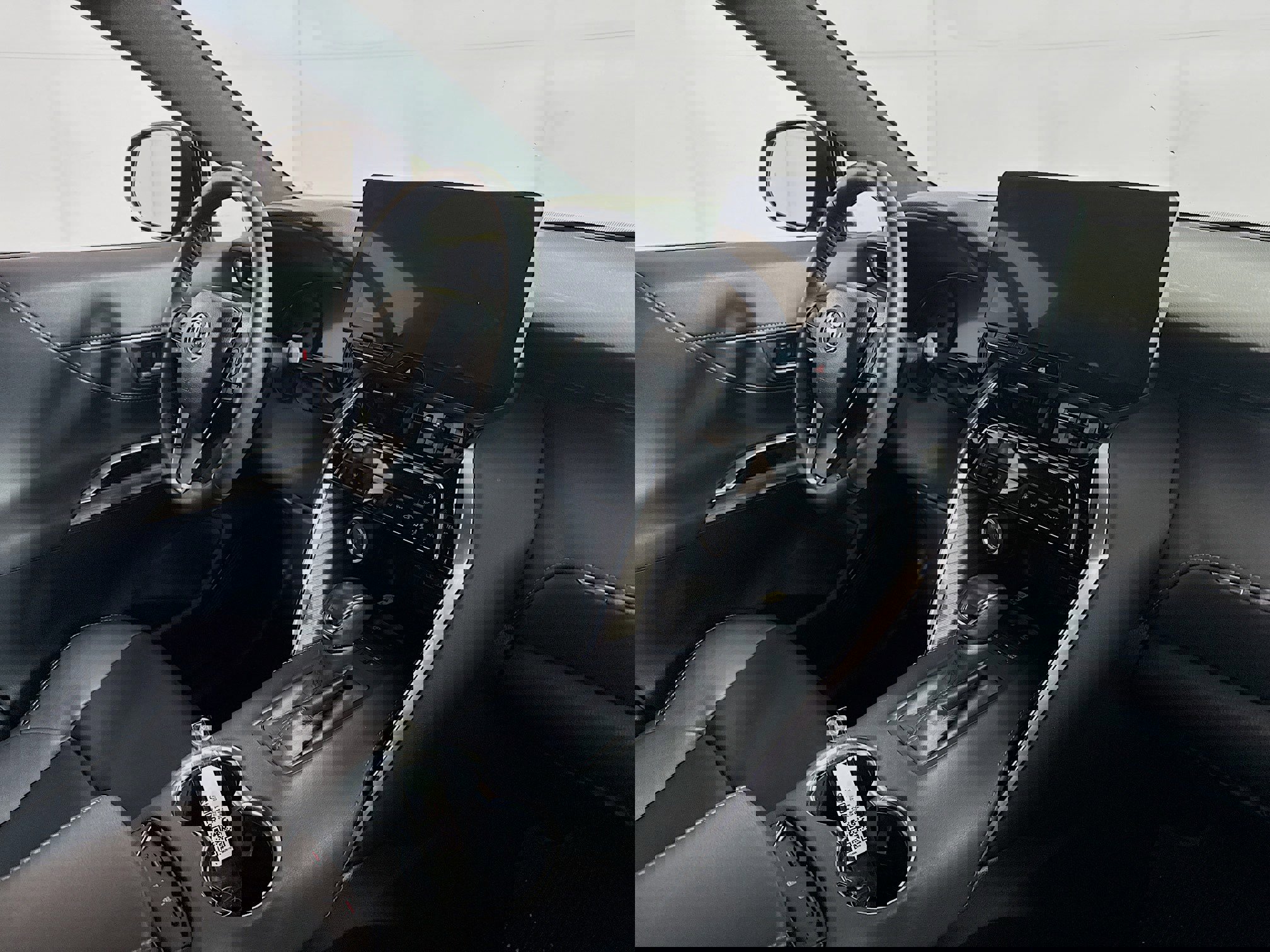 Used 2024 Toyota Venza Nightshade image 28