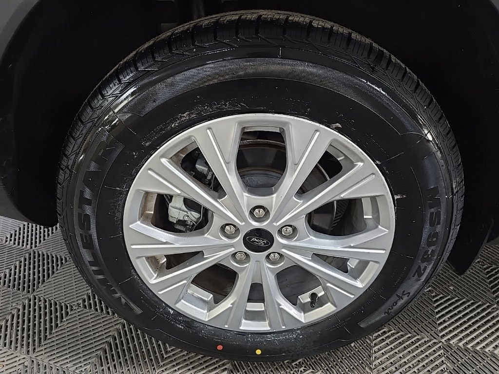 Certified 2025 Ford Escape Active AWD/4WD image 14