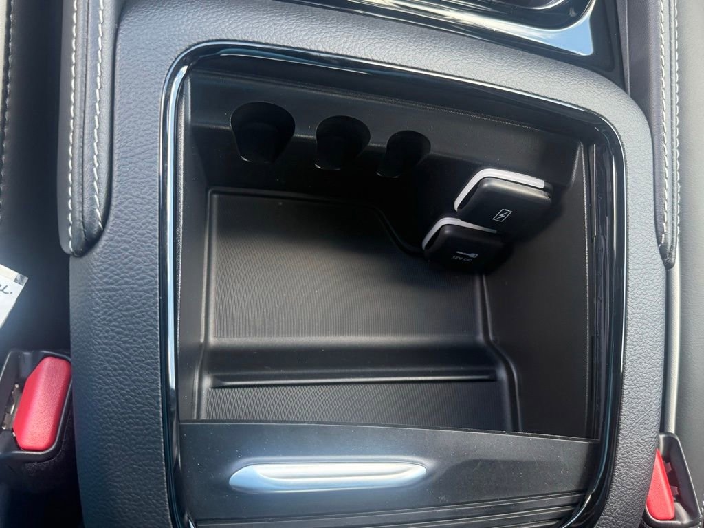 New 2026 Chrysler Pacifica Limited w/ S Appearance Package image 17