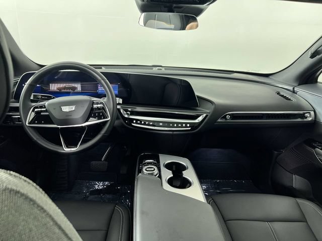 Used 2024 Cadillac Lyriq Tech AWD/4WD image 21