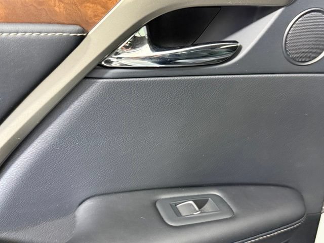 Used 2022 Lexus RX 350L Premium w/ Premium Package AWD/4WD image 25