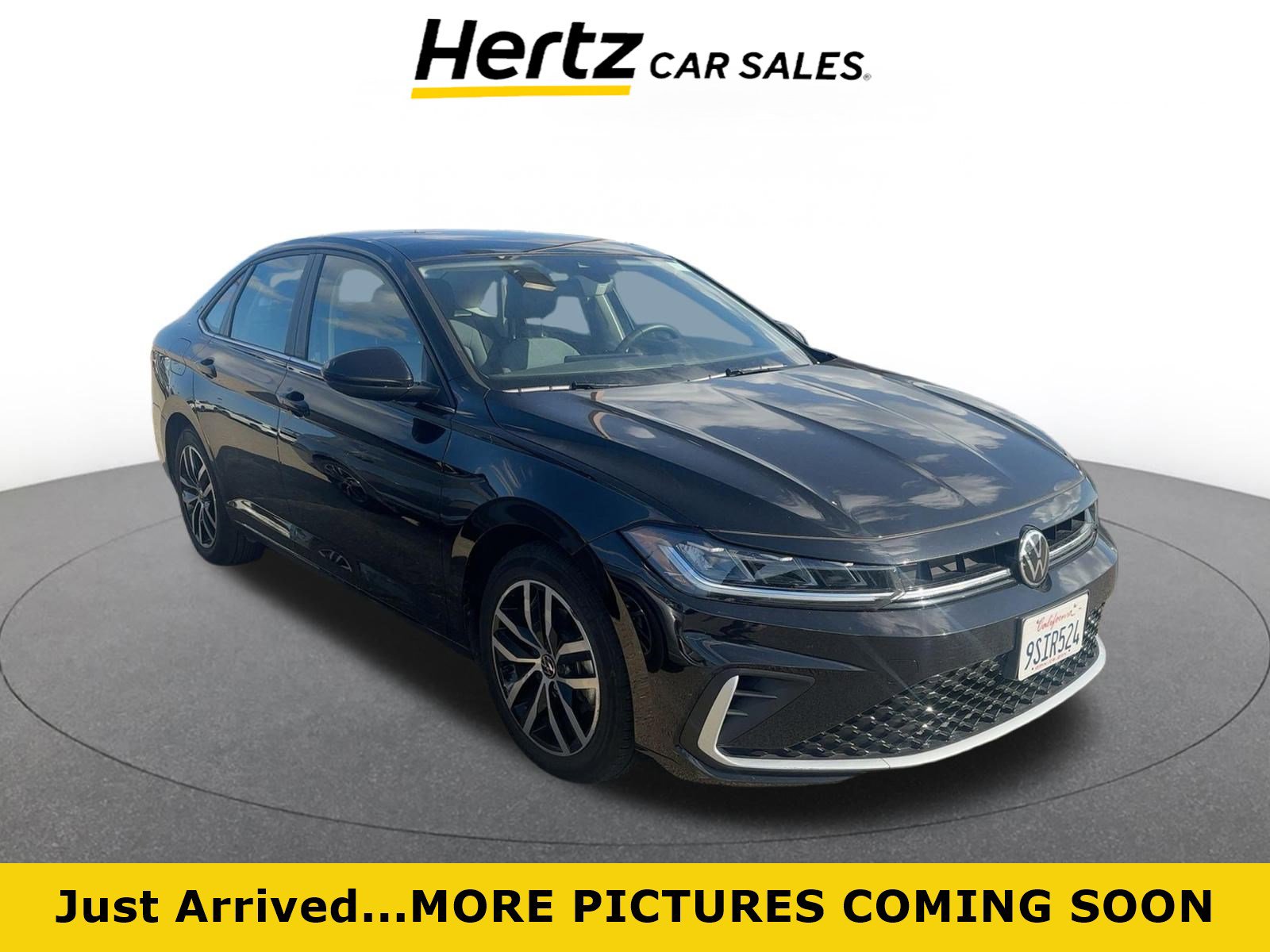 Used 2025 Volkswagen Jetta SE