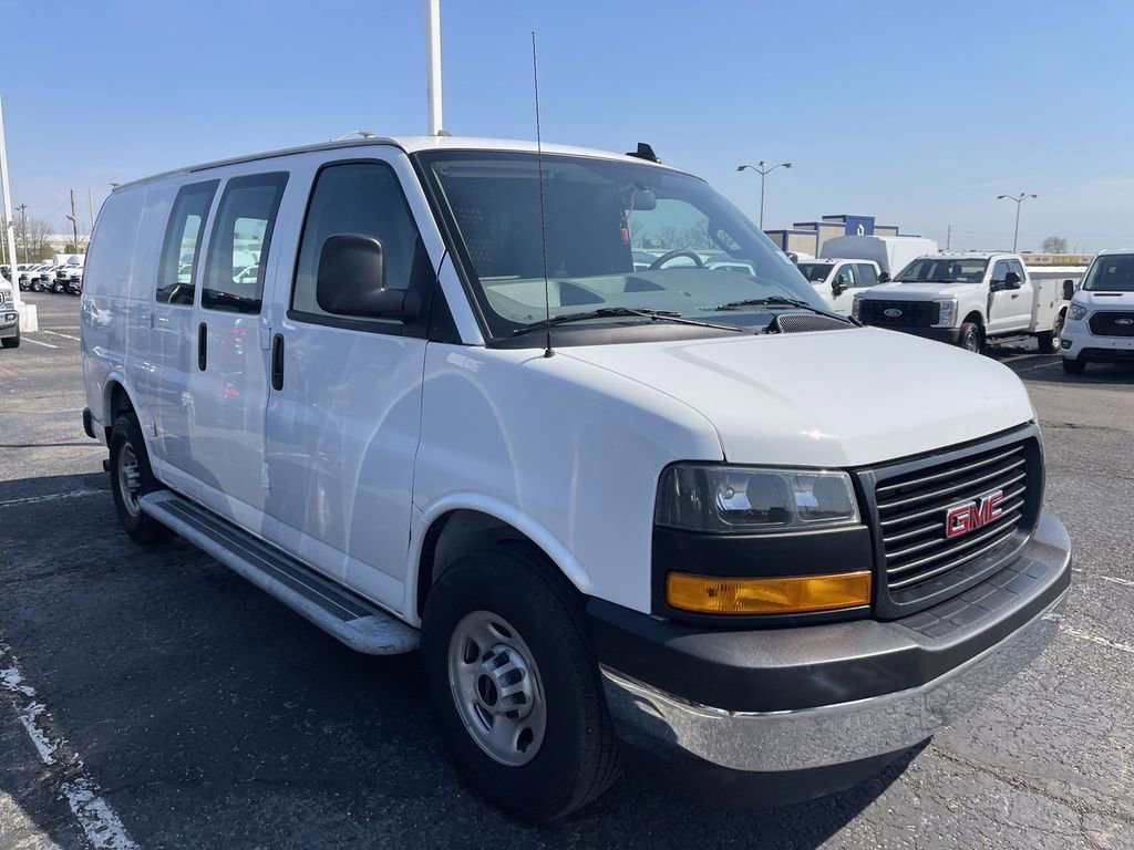 Used 2024 GMC Savana 2500 w/ Driver Convenience Package image 11