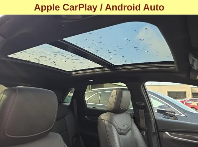 Used 2022 Cadillac XT5 Sportv w/ LPO, ONYX Package AWD/4WD image 11