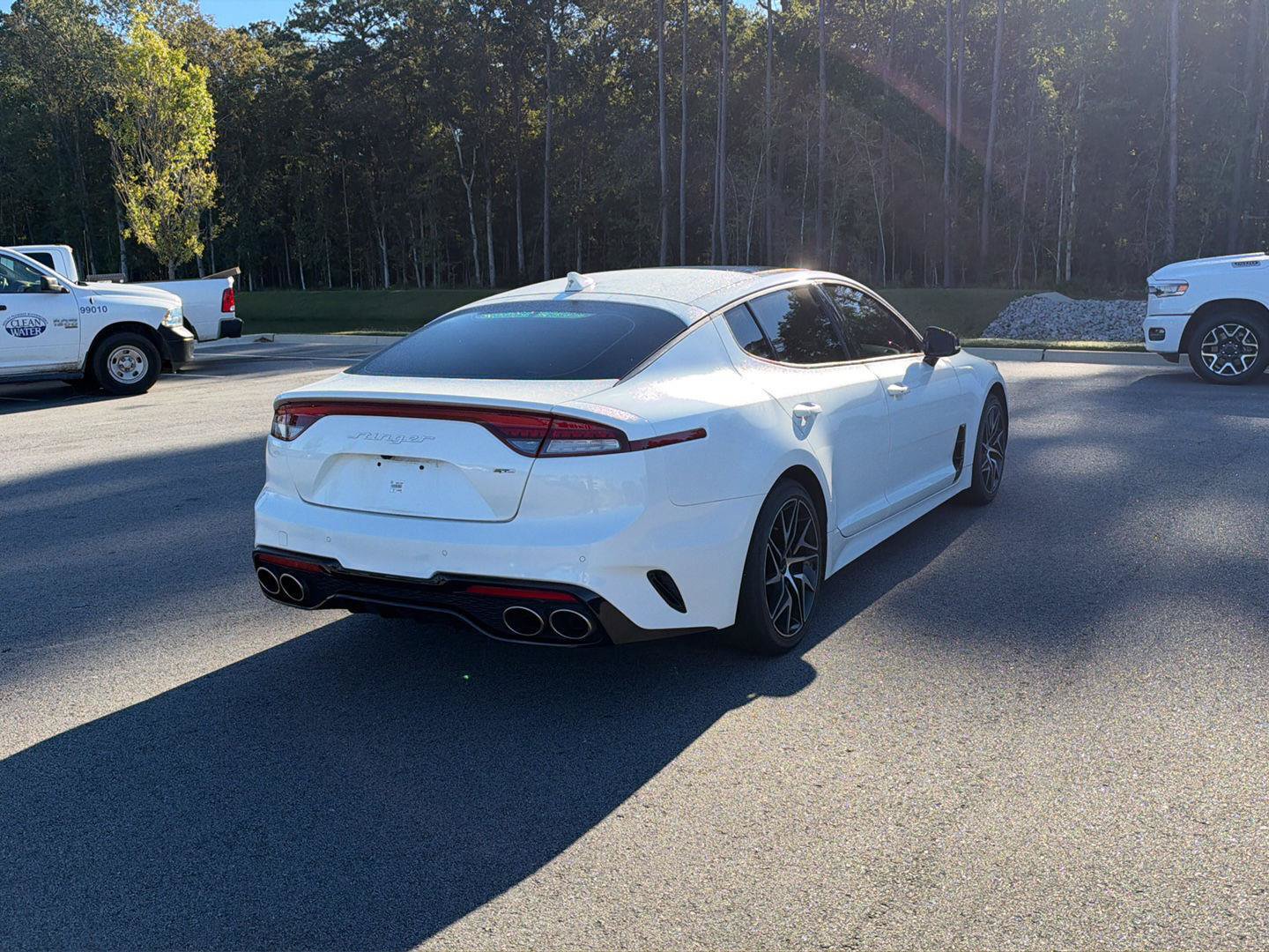 Used 2023 Kia Stinger GT-Line w/ Sun & Sound Package RWD image 7
