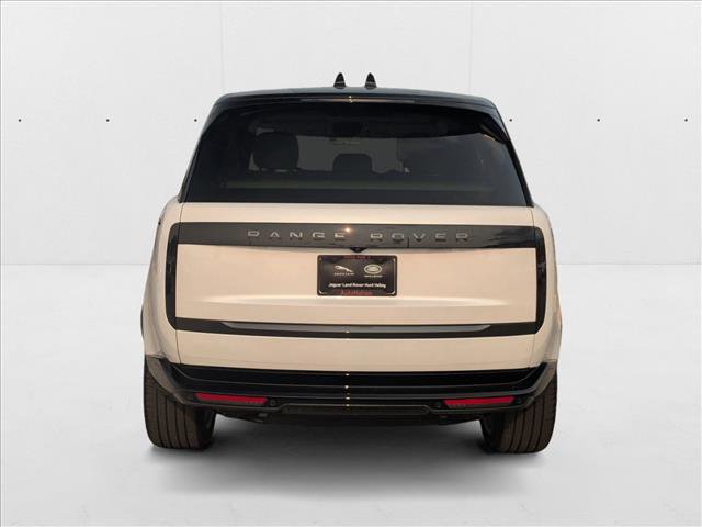 New 2025 Land Rover Range Rover SE image 8