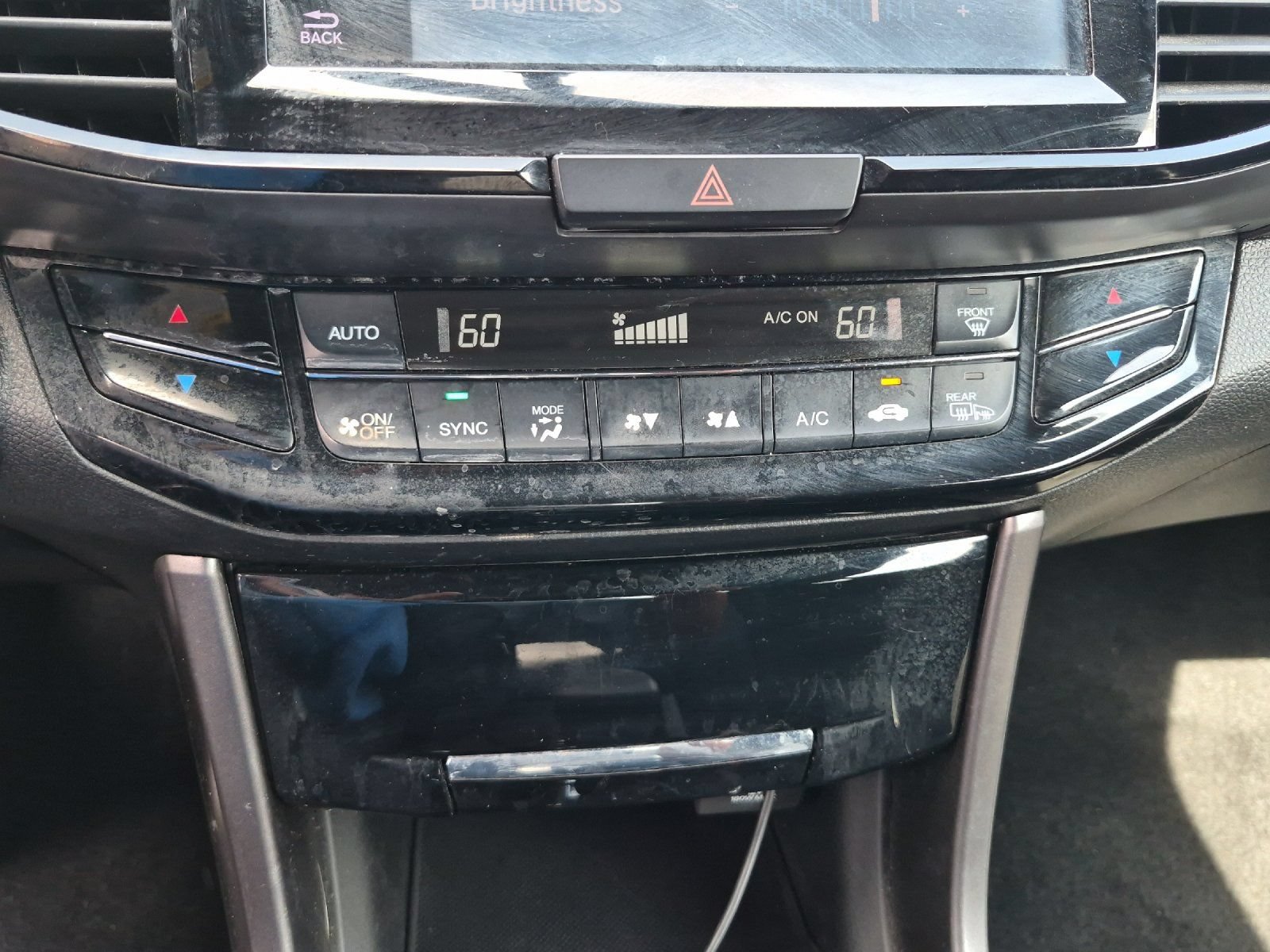 Used 2017 Honda Accord EX image 18