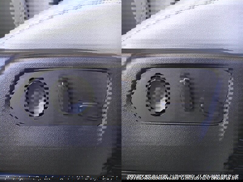 Used 2021 Chevrolet Suburban Z71 w/ Z71 Off-Road Package AWD/4WD image 35