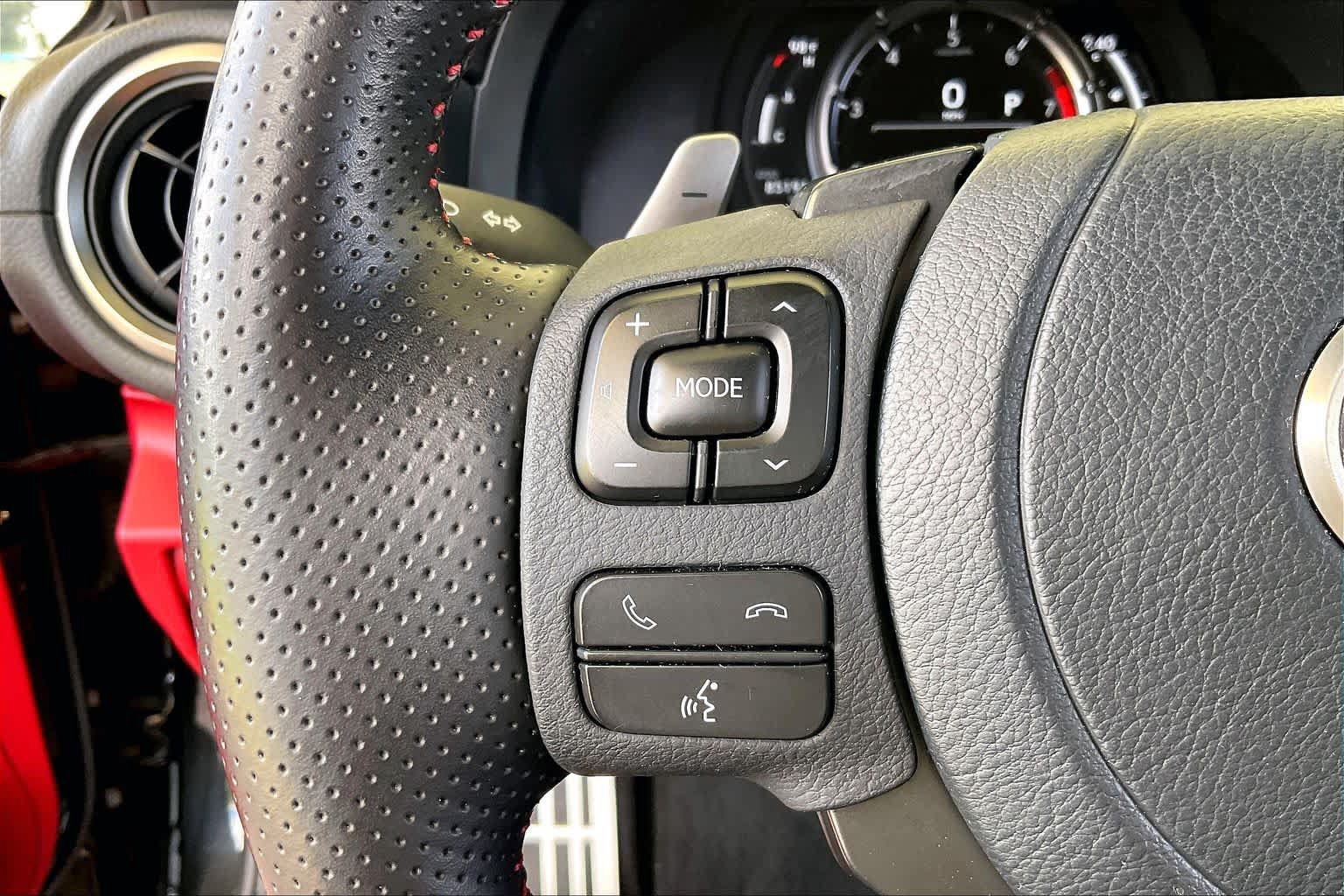 Used 2021 Lexus IS 350 F Sport RWD image 22