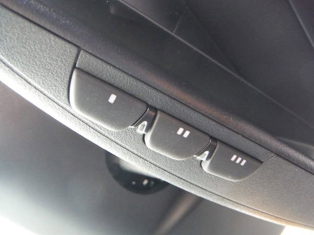 Used 2024 Toyota Tacoma SR5 AWD/4WD image 33