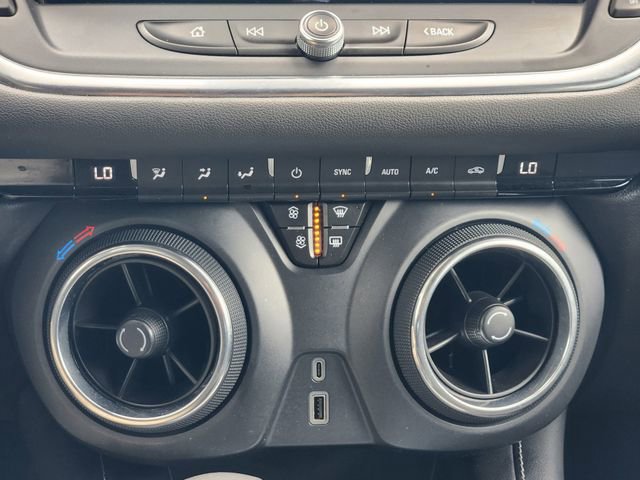 Used 2023 Chevrolet Blazer LT image 17