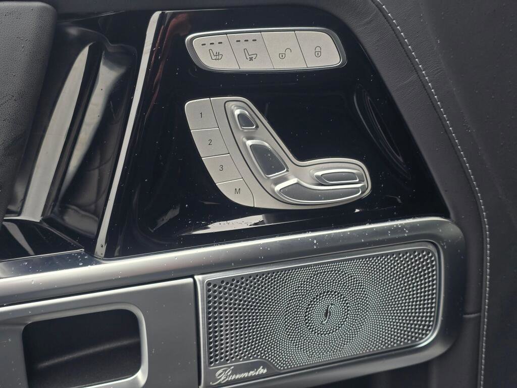 Used 2025 Mercedes-Benz G 63 AMG 4MATIC image 33