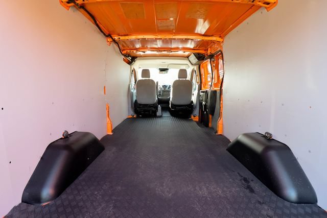 Used 2019 Ford Transit 150 148 Low Roof RWD image 28