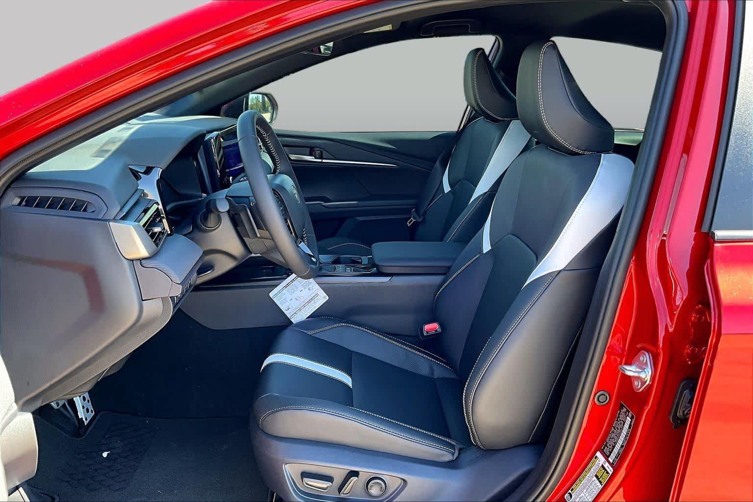 New 2026 Toyota Camry SE w/ Convenience Package FWD image 9