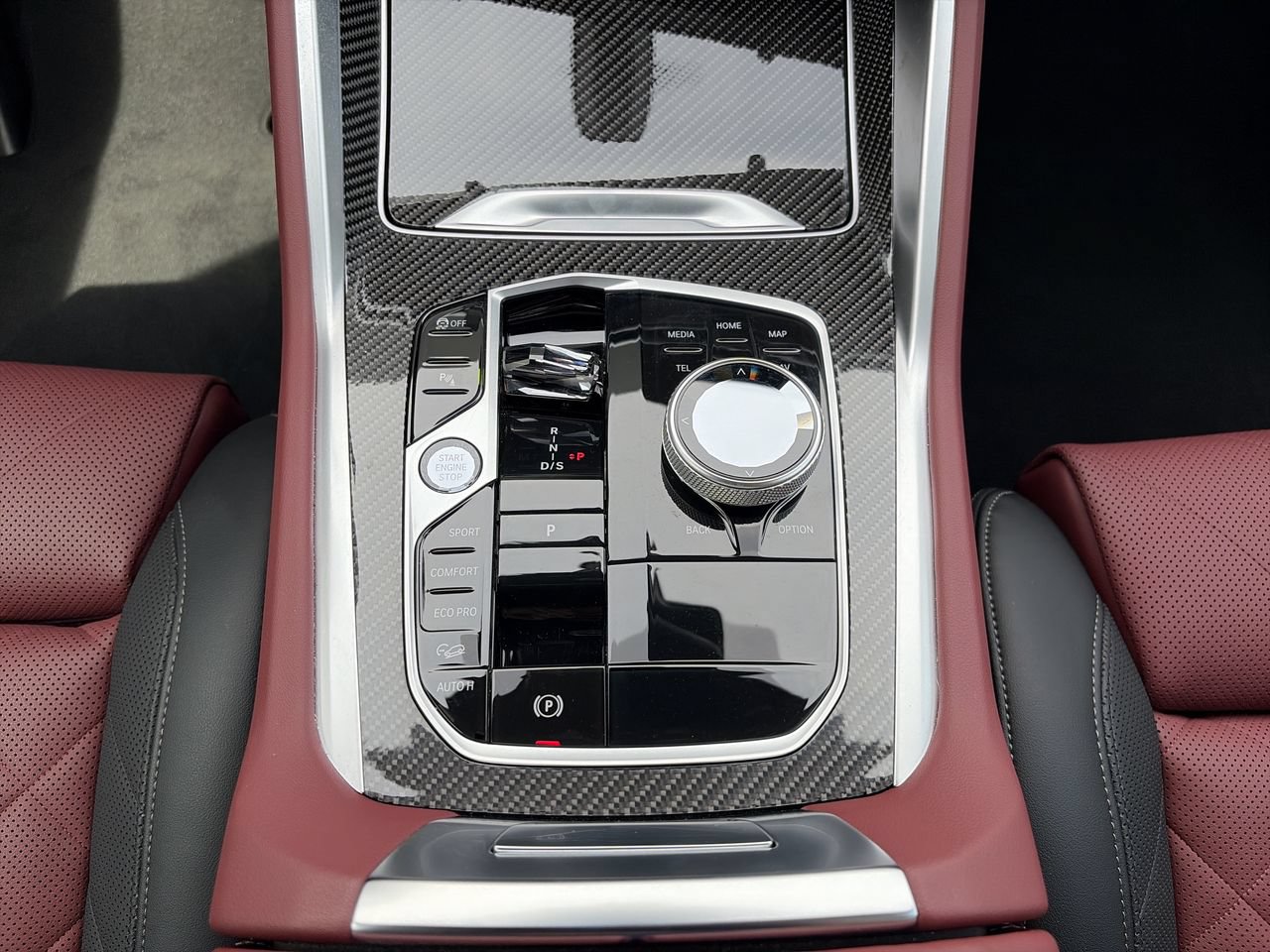 Certified 2026 BMW X6 M60i AWD/4WD image 28