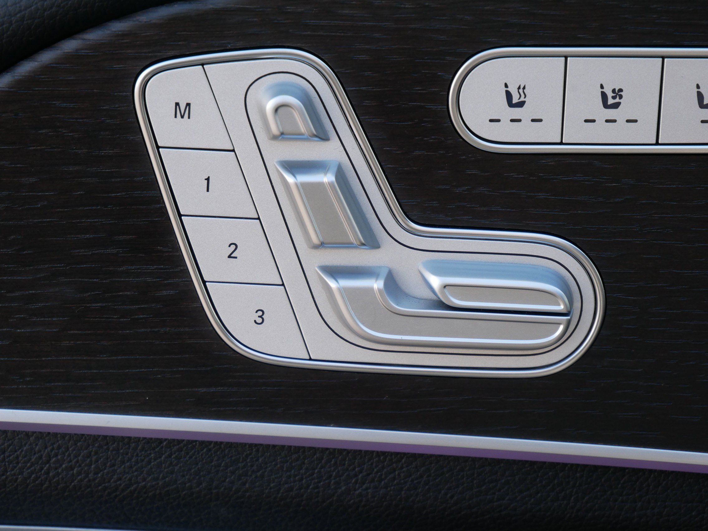 Used 2024 Mercedes-Benz GLE 53 AMG 4MATIC Coupe image 20