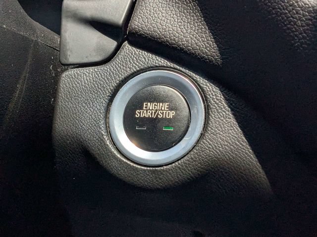 Used 2018 Chevrolet Equinox LT FWD image 31