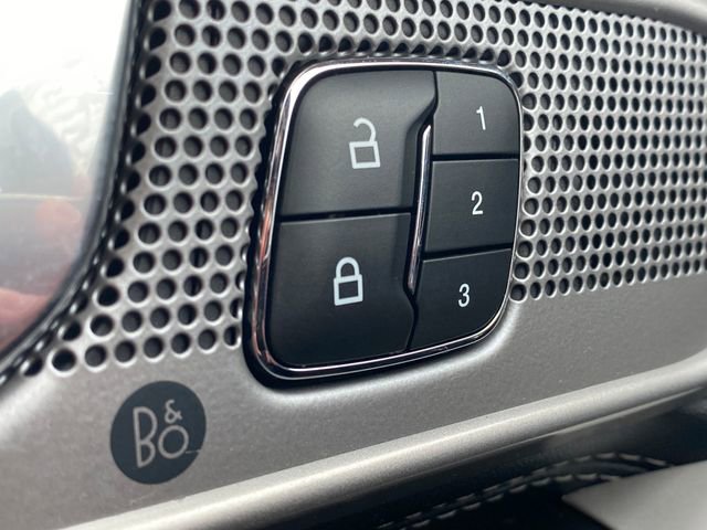 Used 2022 Ford Explorer Limited w/ Class IV Trailer Tow Package image 35