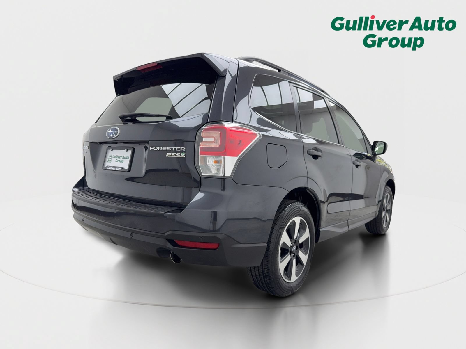 Used 2017 Subaru Forester 2.5i Limited AWD/4WD image 8