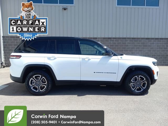 Used 2024 Jeep Grand Cherokee Trailhawk AWD/4WD video 2