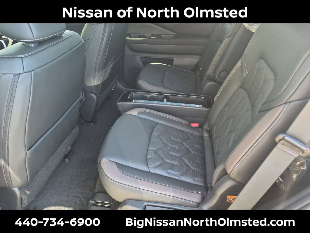 New 2026 Nissan Pathfinder Platinum AWD/4WD image 18