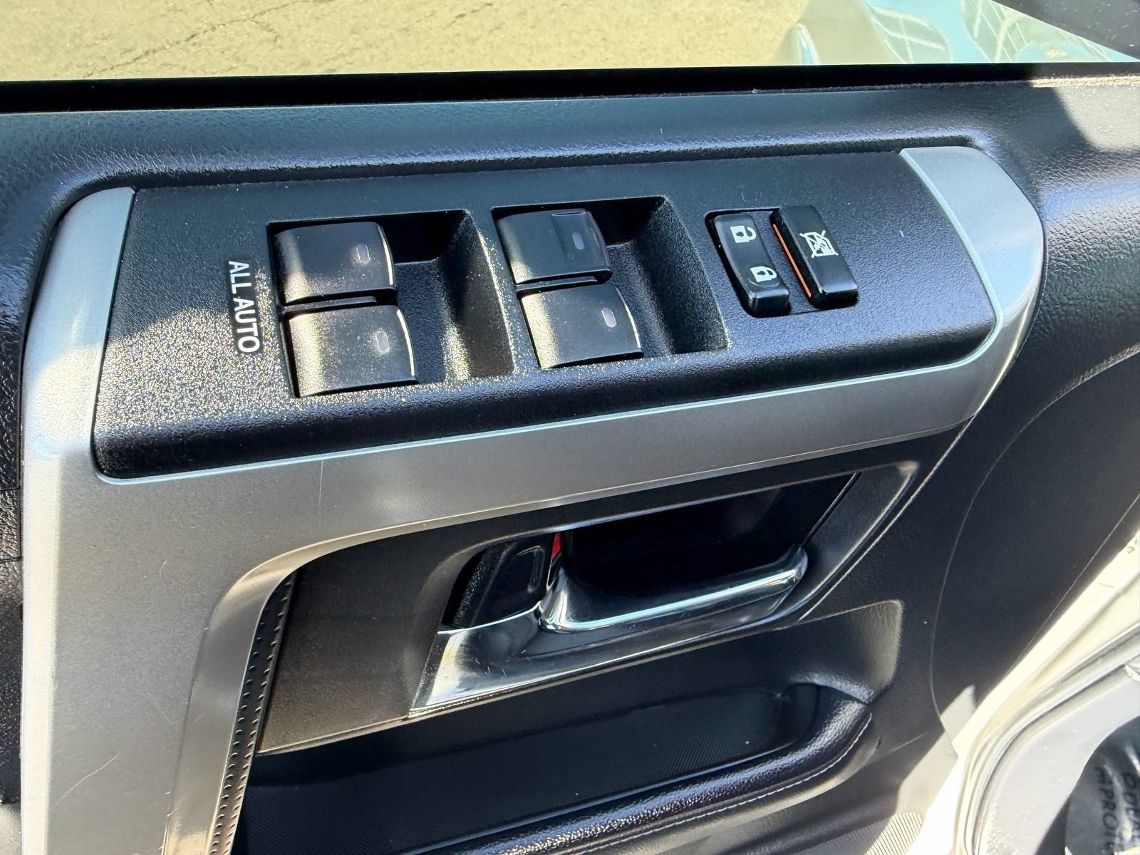 Used 2020 Toyota 4Runner SR5 RWD image 24