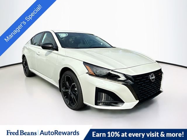 New 2025 Nissan Altima 2.5 SR w/ SR Premium Package image 1