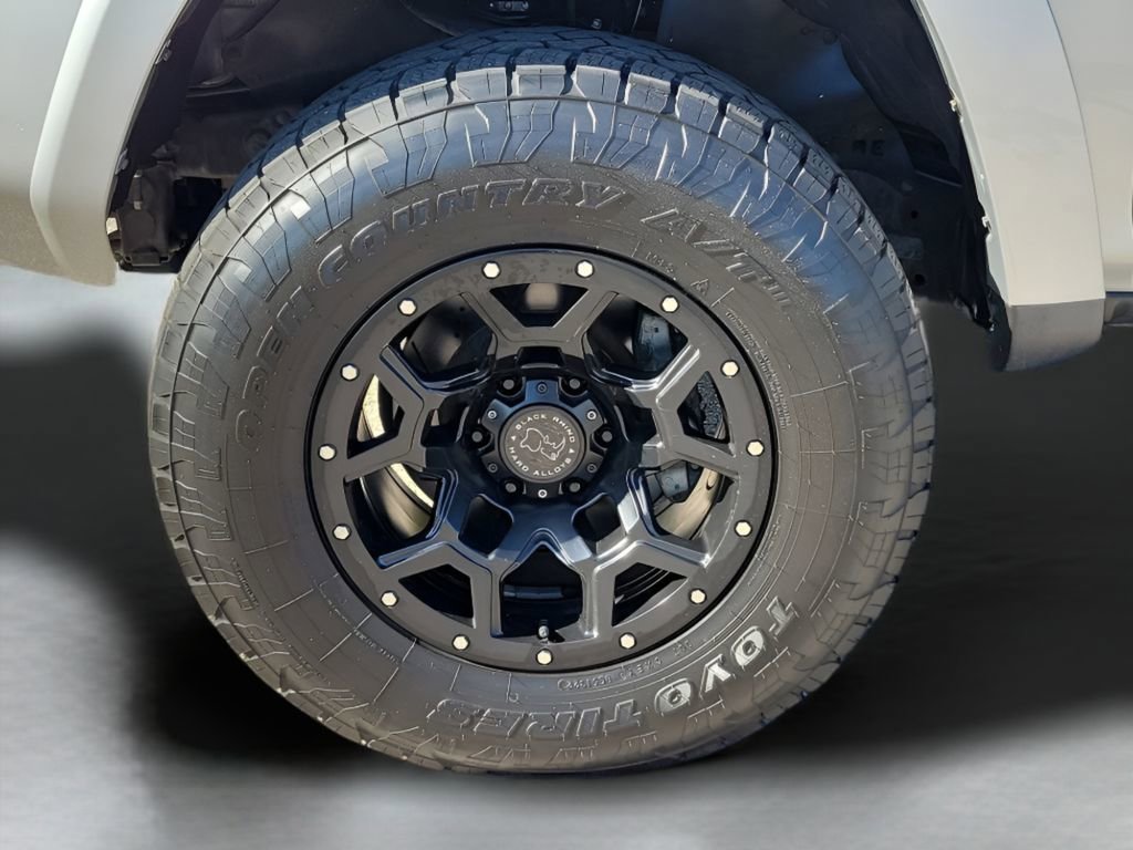 Used 2021 Toyota 4Runner Venture w/ Moonroof Package image 23