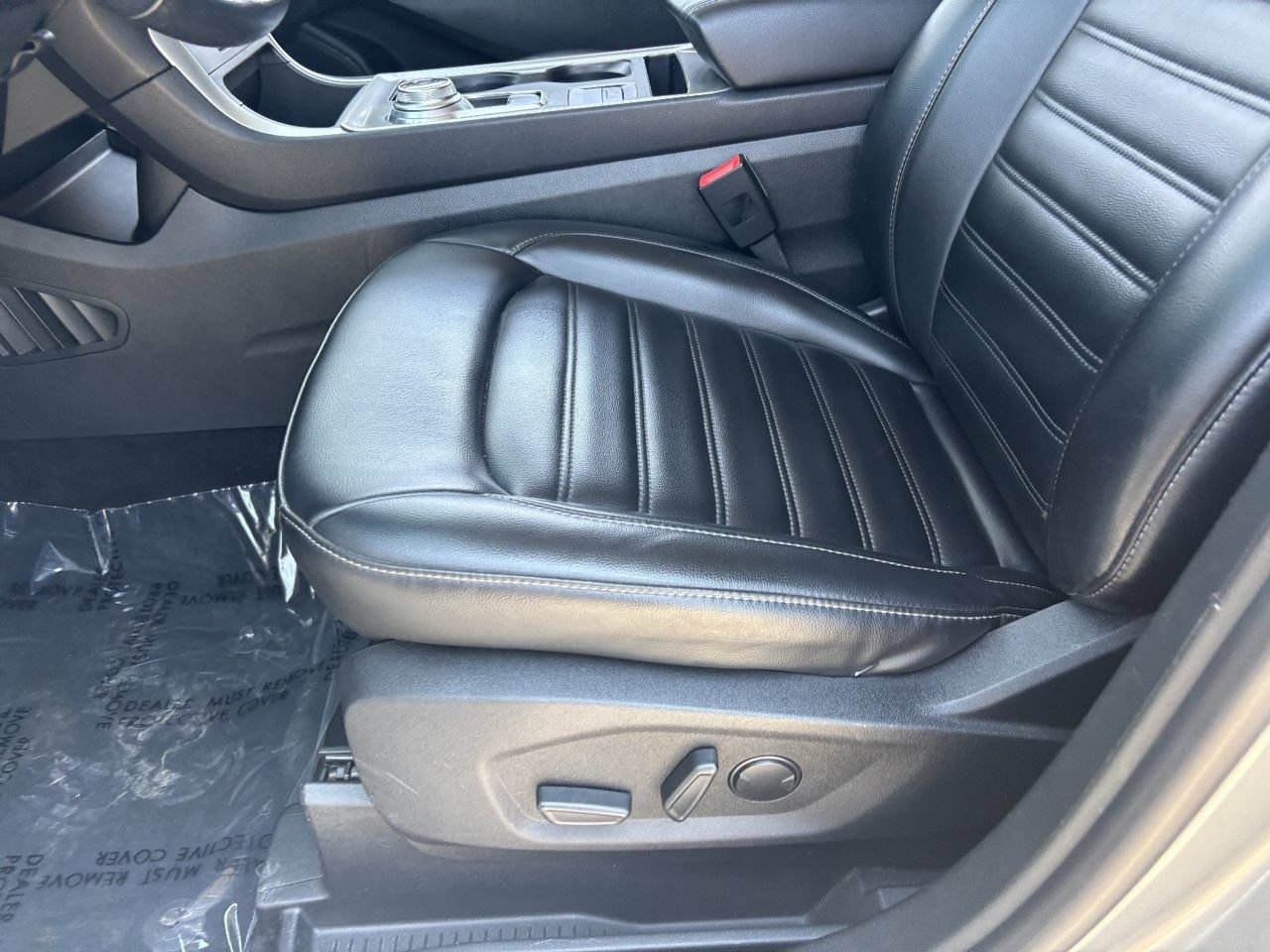 Used 2023 Ford Edge SEL AWD/4WD image 18