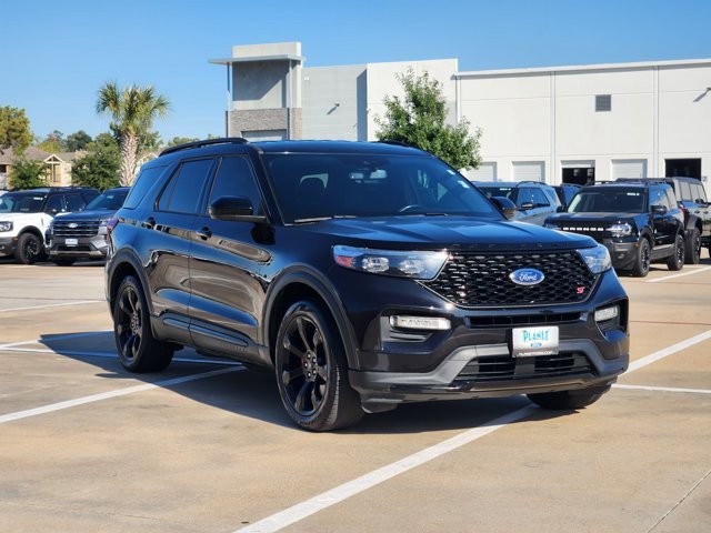 Used 2022 Ford Explorer ST w/ ST Street Pack RWD image 3
