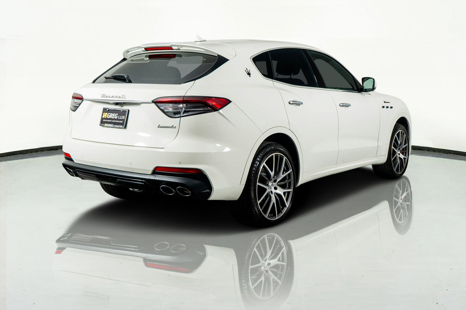 Used 2022 Maserati Levante Modena image 37