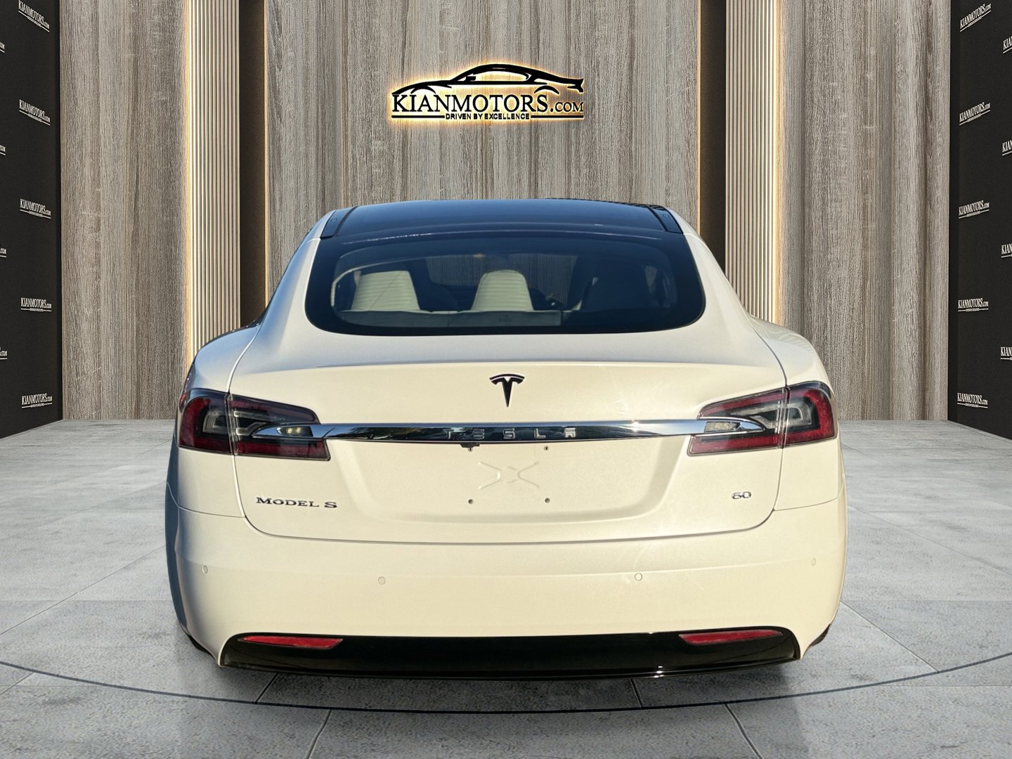 Used 2016 Tesla Model S 60 image 6