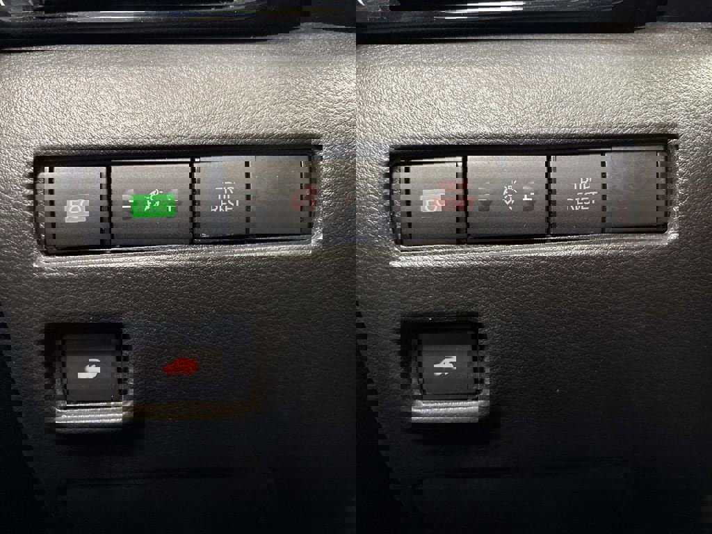 Used 2024 Nissan Sentra SV w/ All-Weather Package image 24