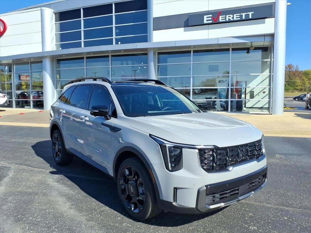 Used 2024 Kia Sorento SX image 2