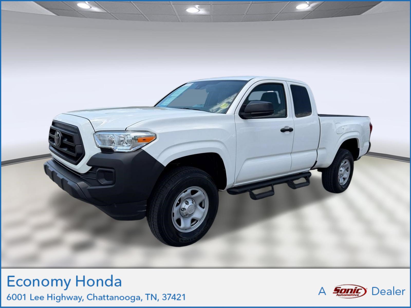 Used 2023 Toyota Tacoma SR RWD image 1