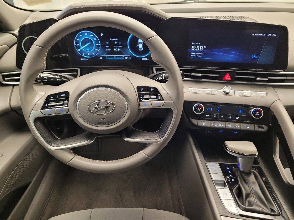 Used 2023 Hyundai Elantra SEL w/ Convenience Package image 22