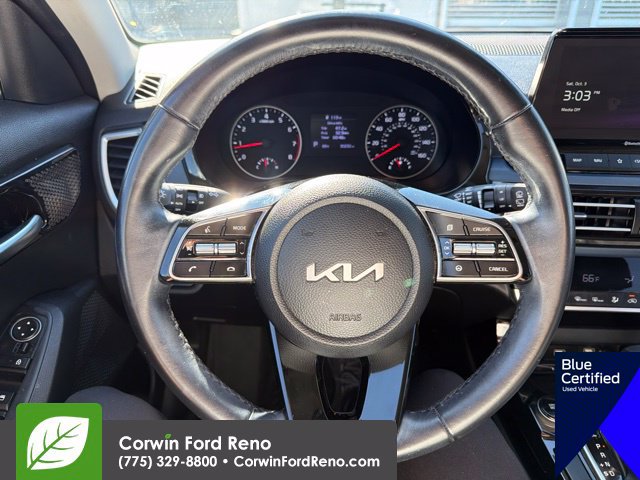 Used 2023 Kia Seltos S w/ Navigation Package FWD image 16